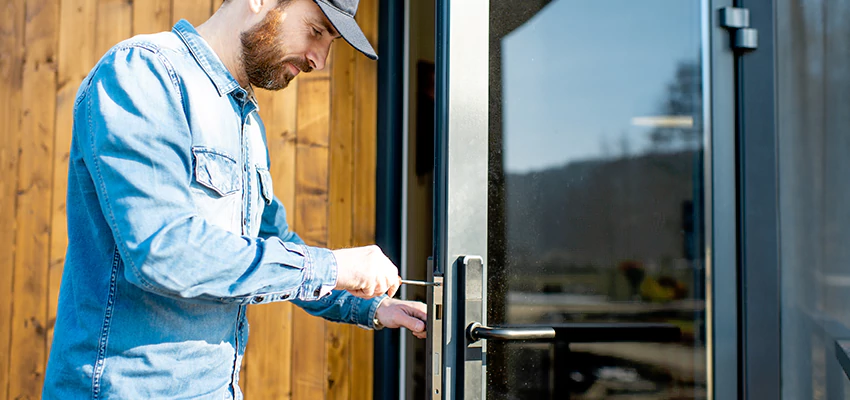 Frameless Glass Storefront Door Locks Replacement in Moorpark, CA