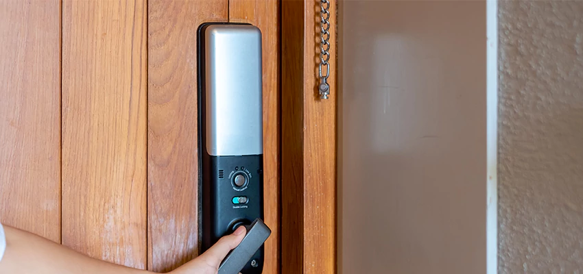 Home Security Electronic Locks Upgrades in Moorpark, CA